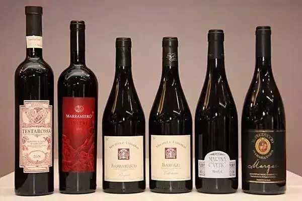 意大利葡萄酒：从DOCG到超级托斯卡纳的品鉴之旅